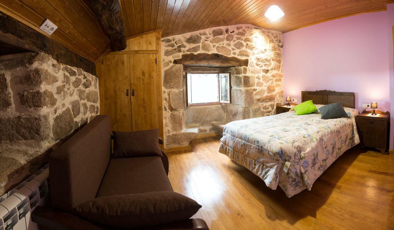 דירות אורנסה Casa Dos Fuelles מראה חיצוני תמונה